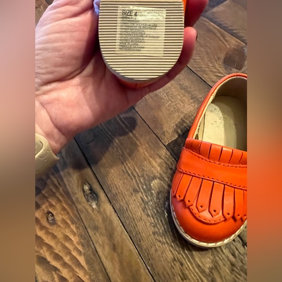 Janie & Jack Leather Loafers size 4T NWOT - Picture 3 of 9